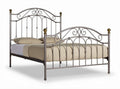 Stalen bedframe met bronzen accenten 200 x 150 x 120 cm voor standaard matrassen